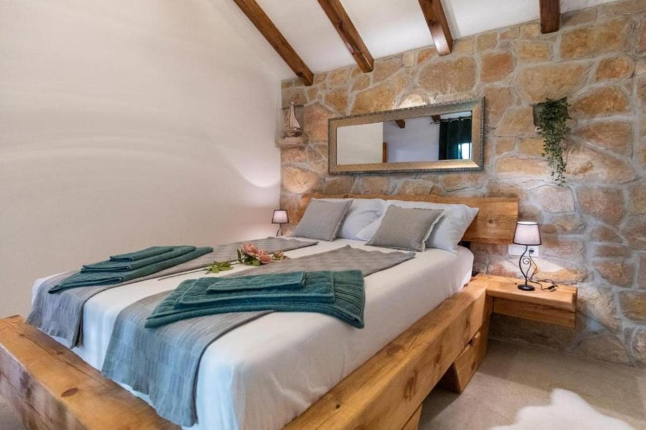 Villa Menalo 네움 외부 사진