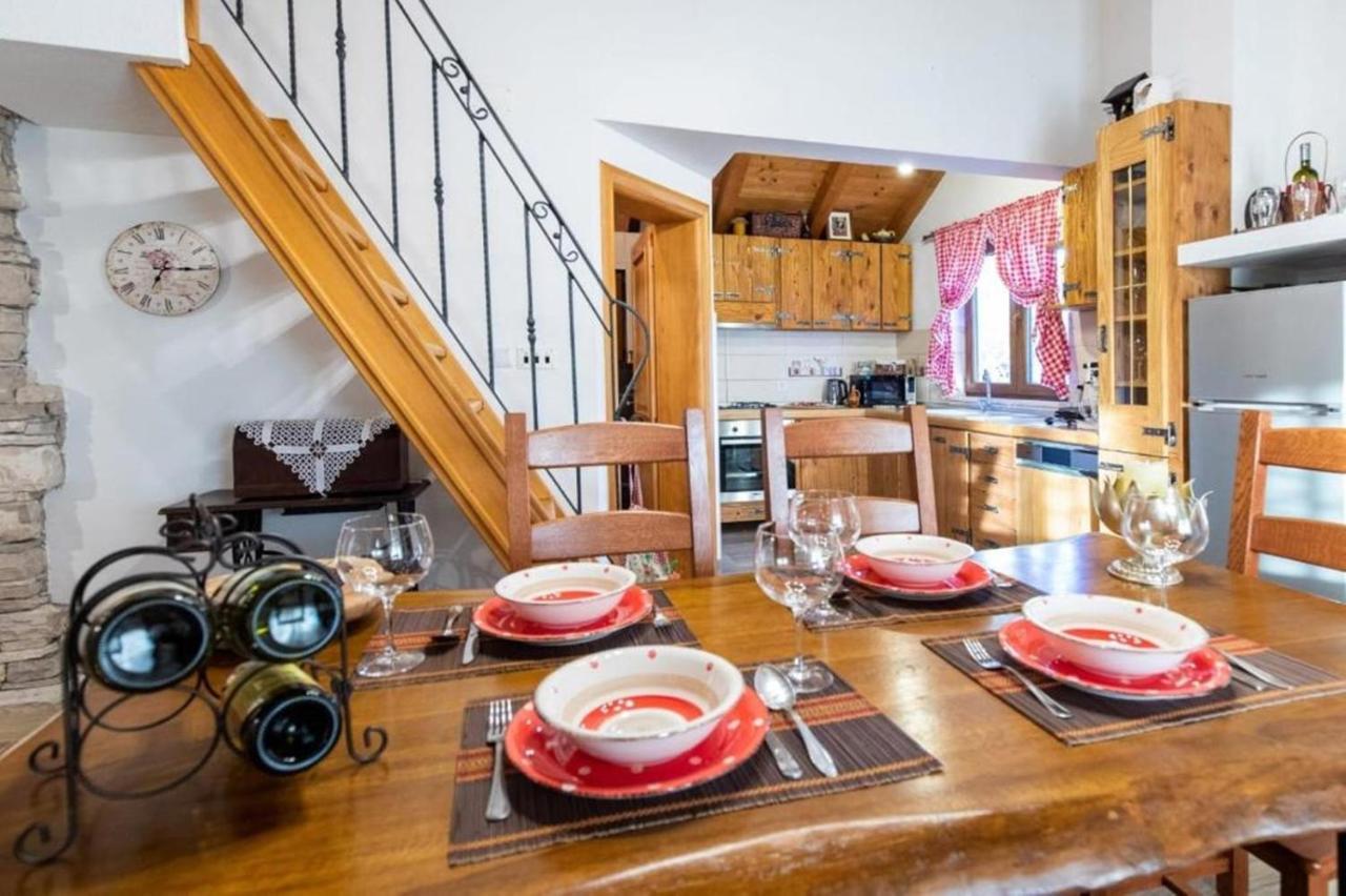Villa Menalo 네움 외부 사진